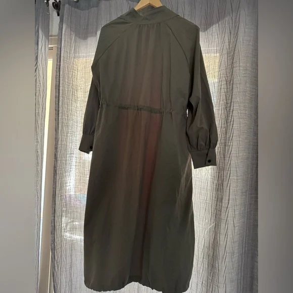 Friful Elegant Olive Women's Trench Coat - Picture 4 of 4